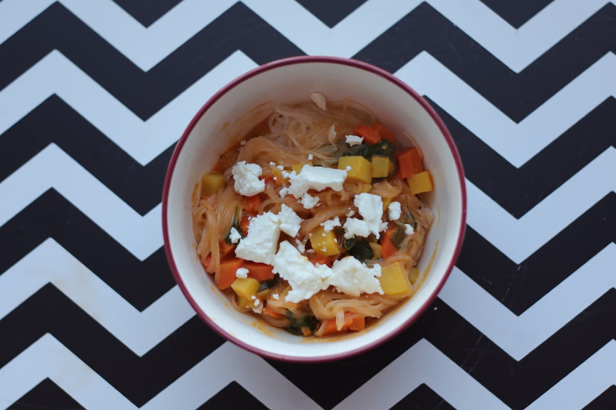 Kartoffel-Möhren-Curry - mit Spinat und Feta - Glutenfreies Rezept von maximalfannitastisch